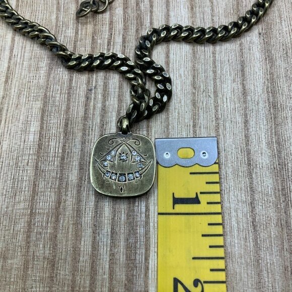 Stella & Dot Distressed Gold Tone Jezebel Pendant Necklace - Picture 8 of 8